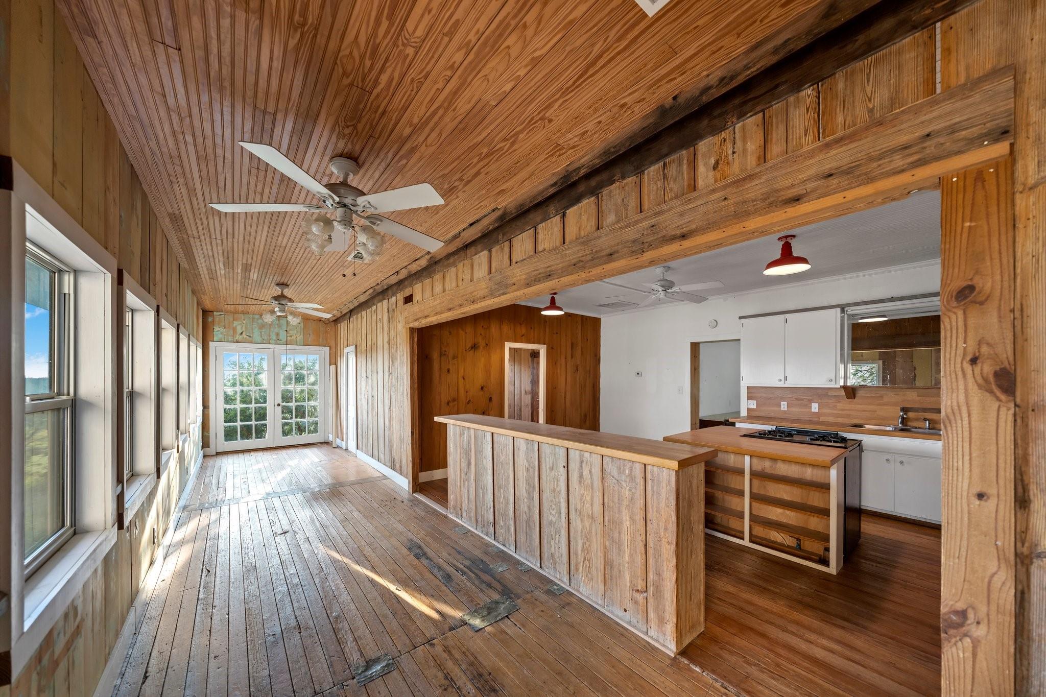 9738 E Fm 1431 Marble Falls TX 78654