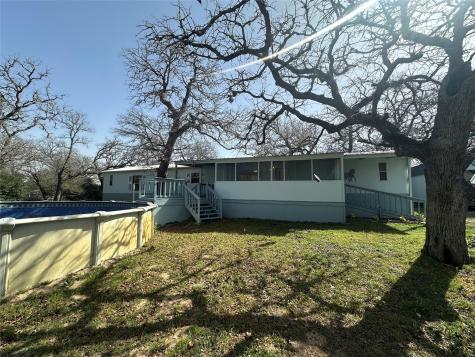 1218 Private Road 3063 Lexington TX 78947