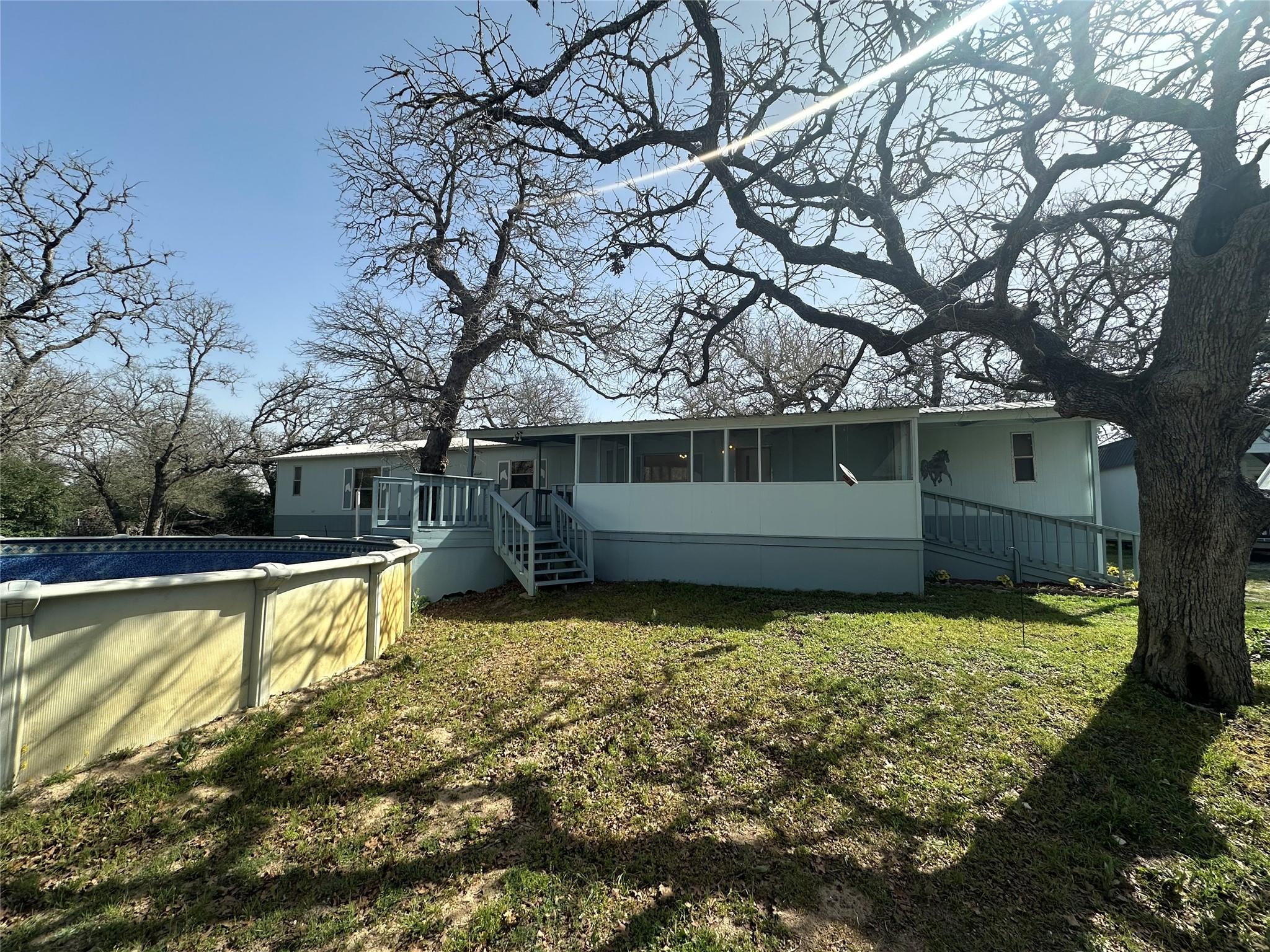 1218 Private Road 3063 Lexington TX 78947