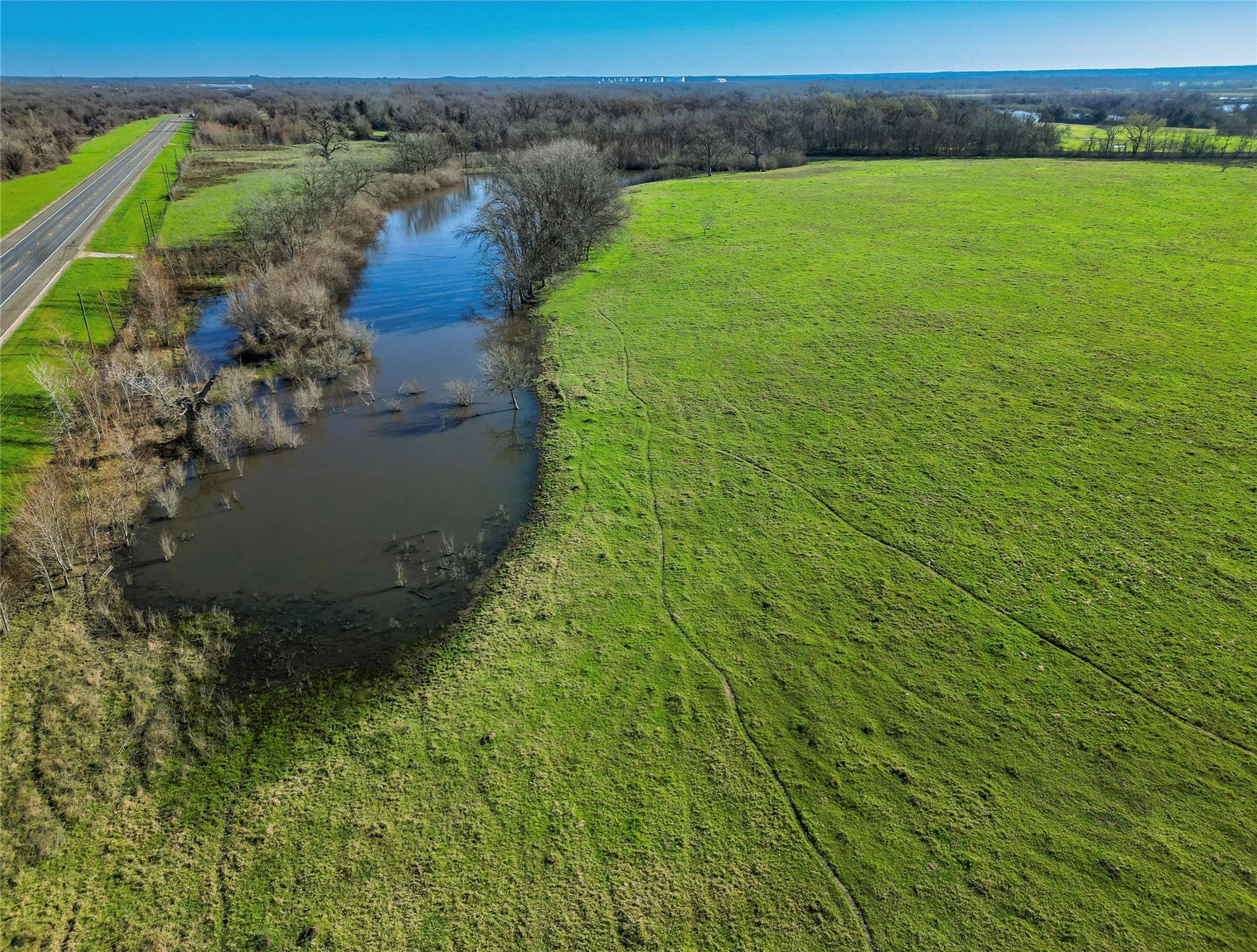 000 Highway 79 Hearne TX 77859