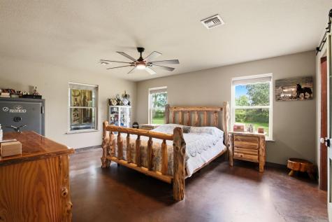 7835 Berger Road Schulenburg TX 78956