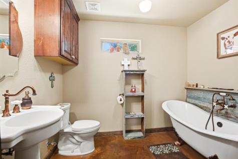 7835 Berger Road Schulenburg TX 78956