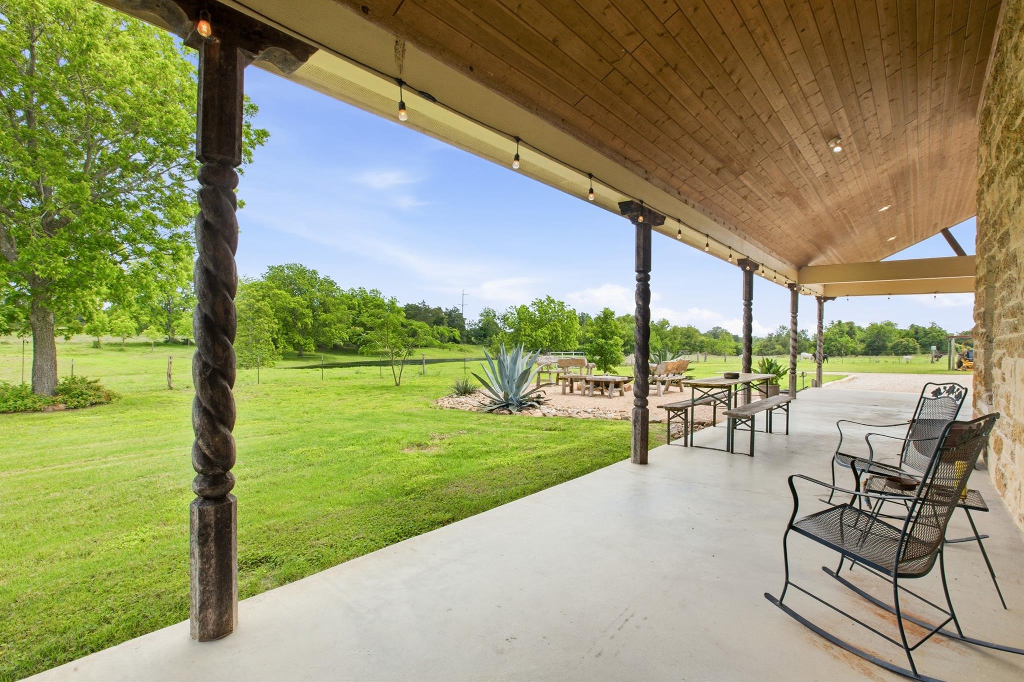 7835 Berger Road Schulenburg TX 78956