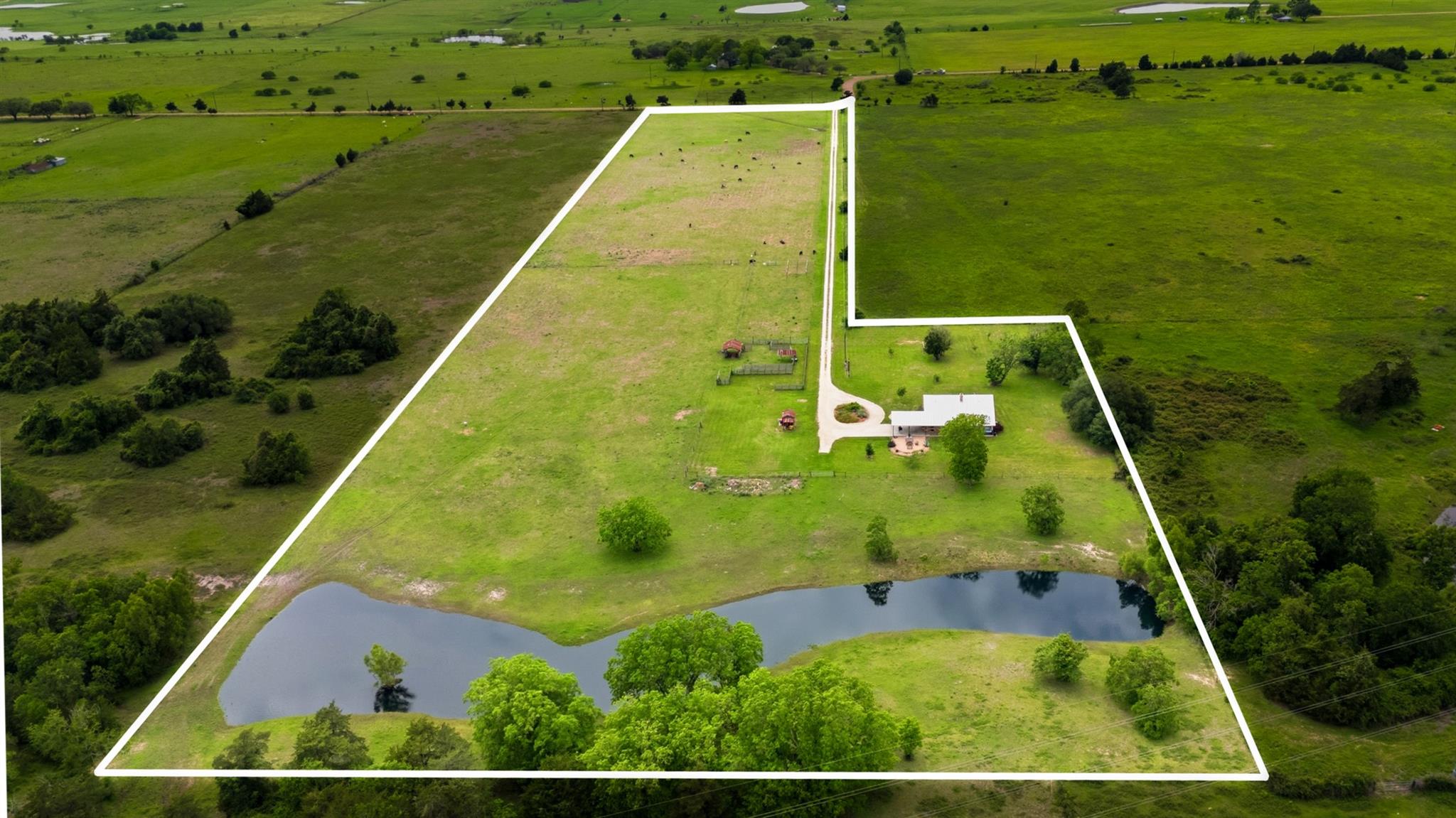 7835 Berger Road Schulenburg TX 78956