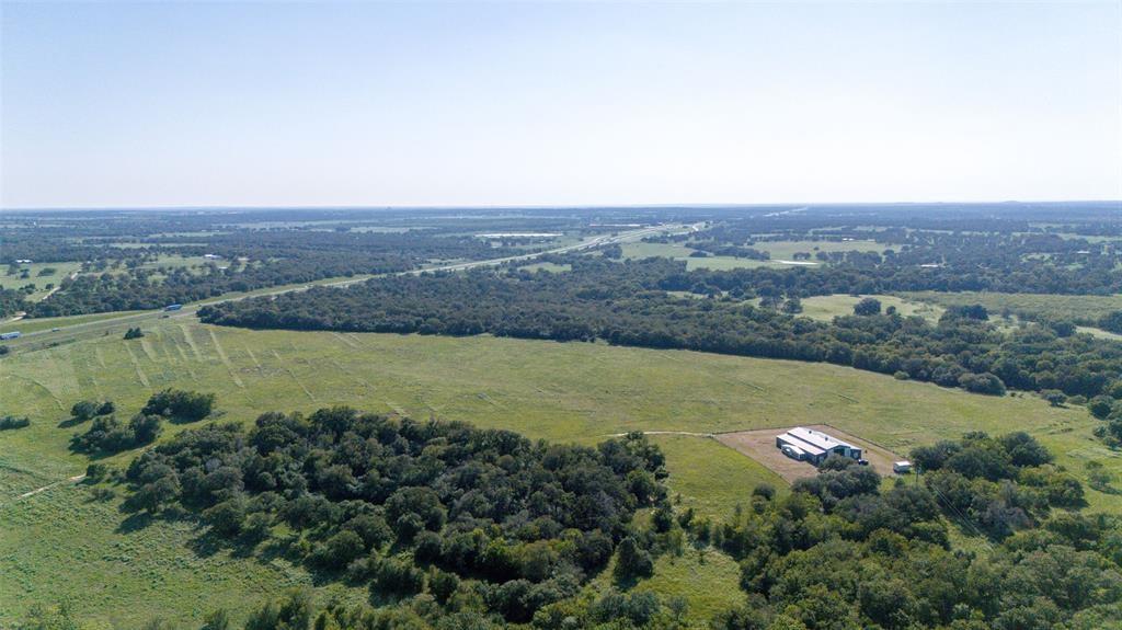 6417 County Road 240 Waelder TX 78959