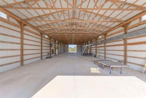 6417 County Road 240 Waelder TX 78959