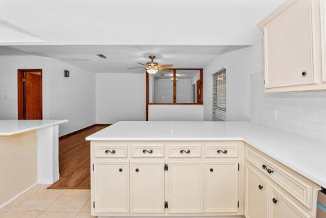 319 Matthew Cove Bastrop TX 78602