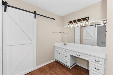 319 Matthew Cove Bastrop TX 78602