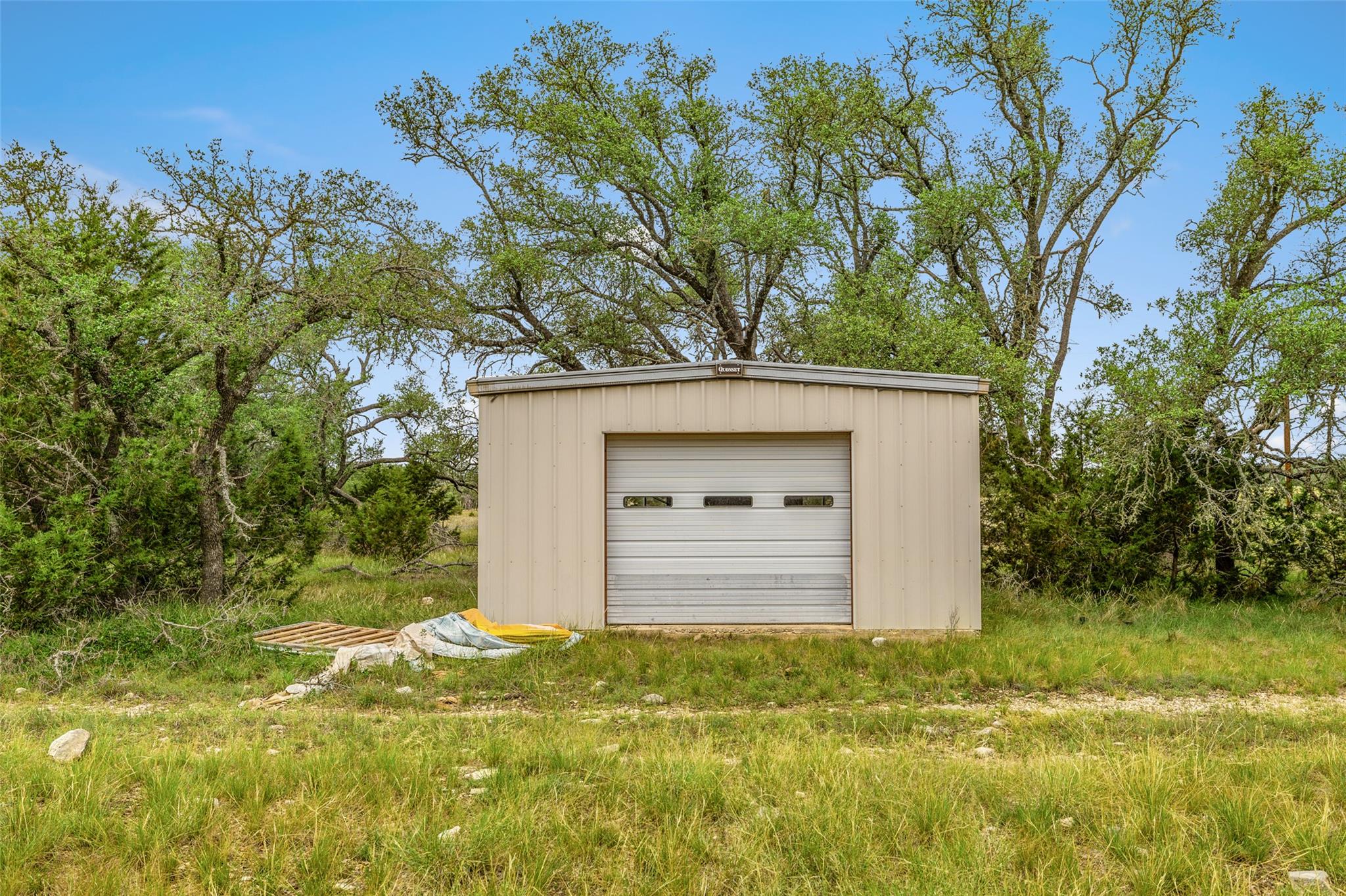 65 Miles Lane Harper TX 78631