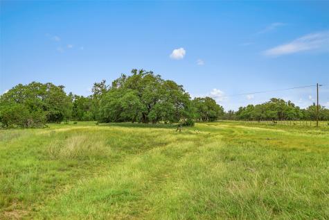 65 Miles Lane Harper TX 78631