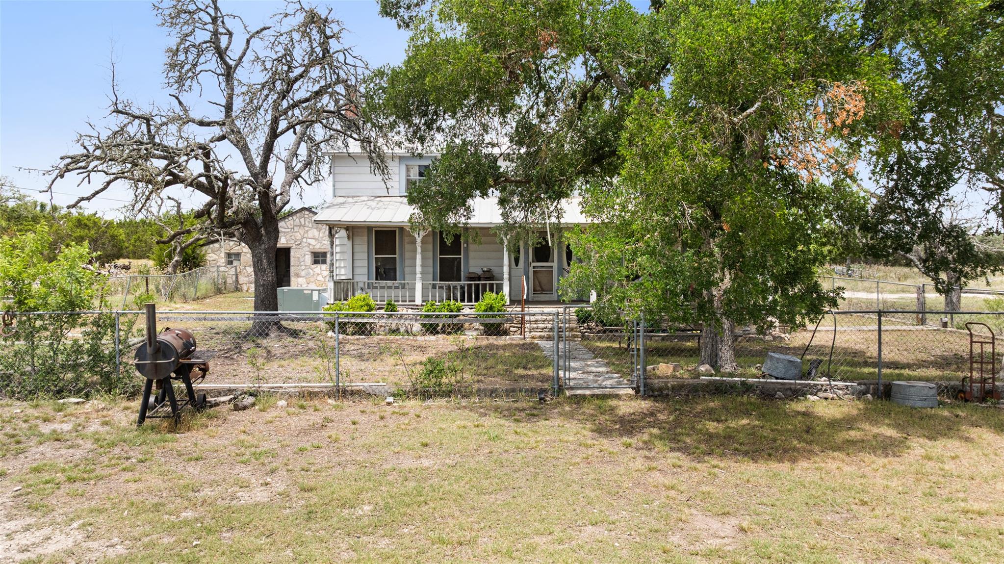 65 Miles Lane Harper TX 78631