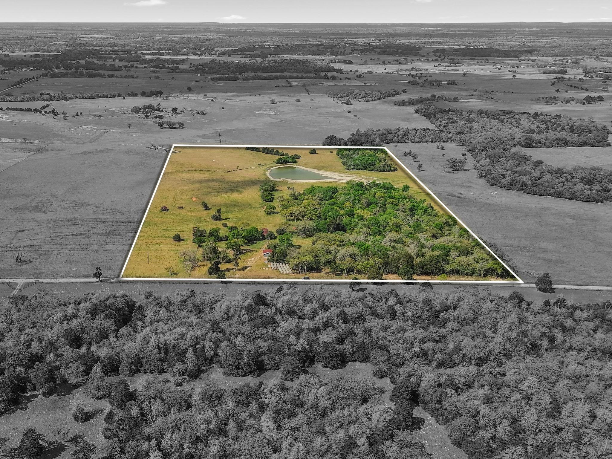 3669 County Road 326 Lexington TX 78947