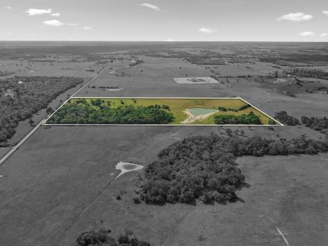 3669 County Road 326 Lexington TX 78947
