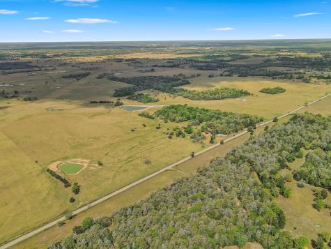 3669 County Road 326 Lexington TX 78947