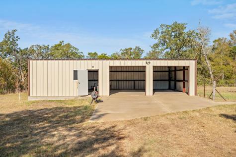 454 Leisure Lane Cedar Creek TX 78612