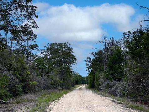 2231 Greens Creek Road Ledbetter TX 78946