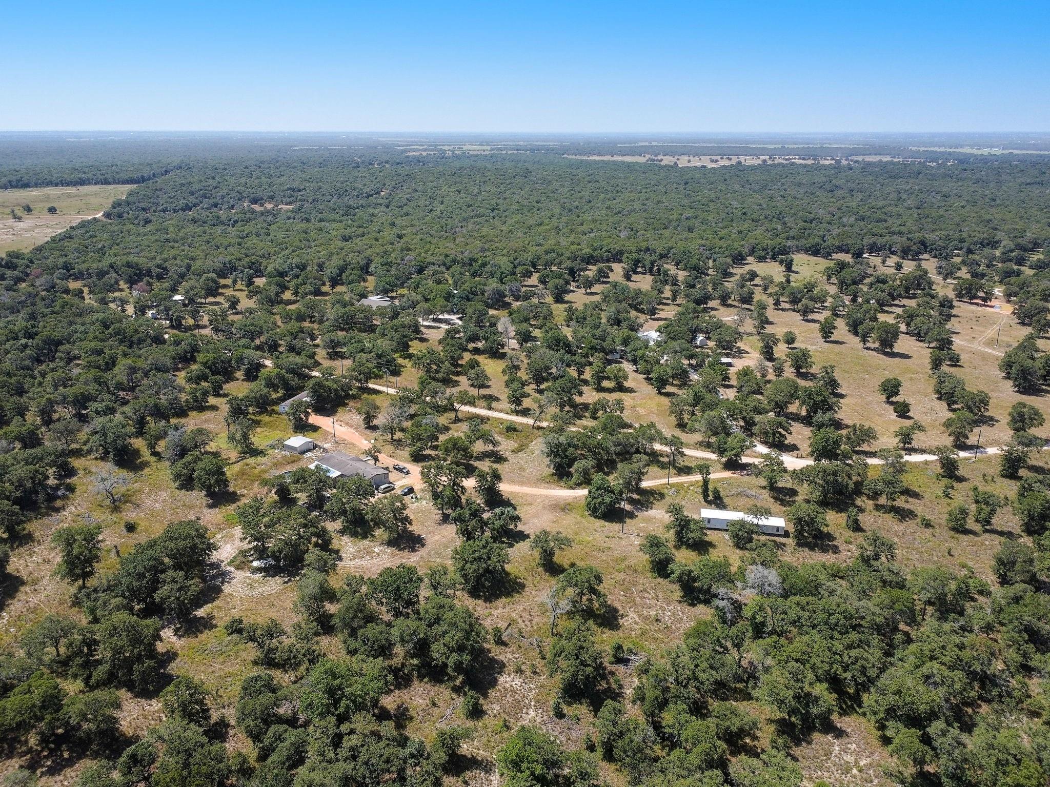 2125 Polly Lane La Vernia TX 78121