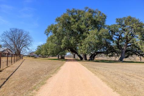 249 Eureka Lane Fredericksburg TX 78624