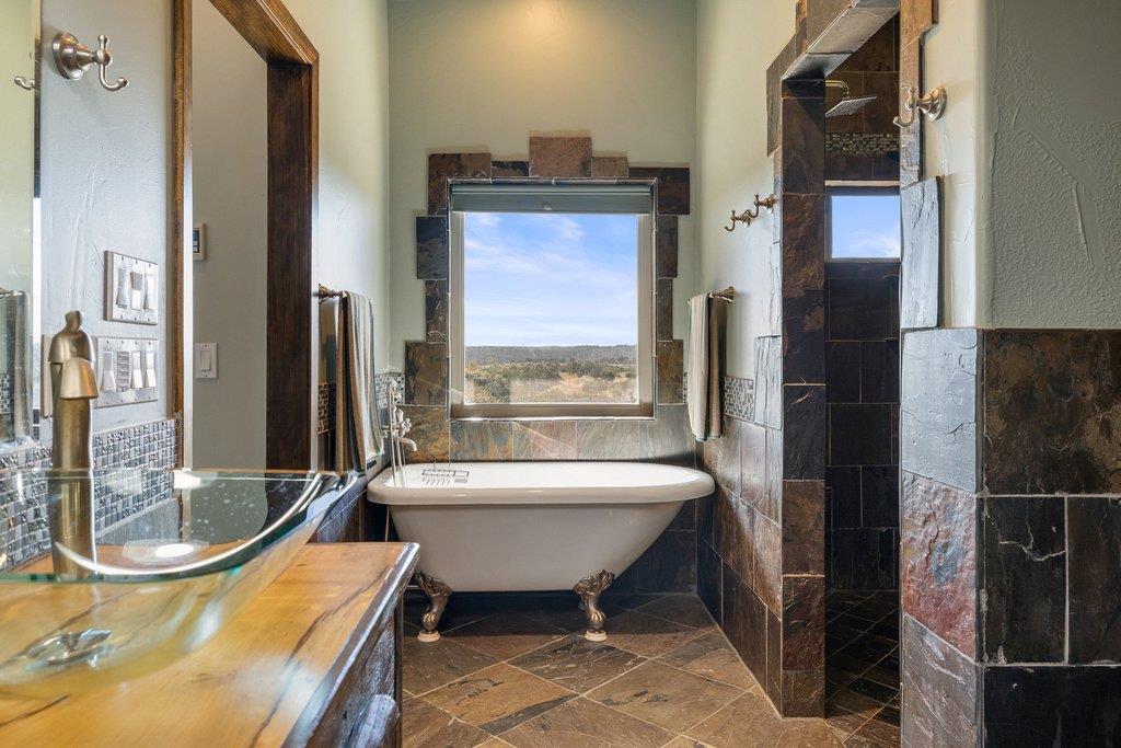 1292 Upper Turtle Creek Road Kerrville TX 78028