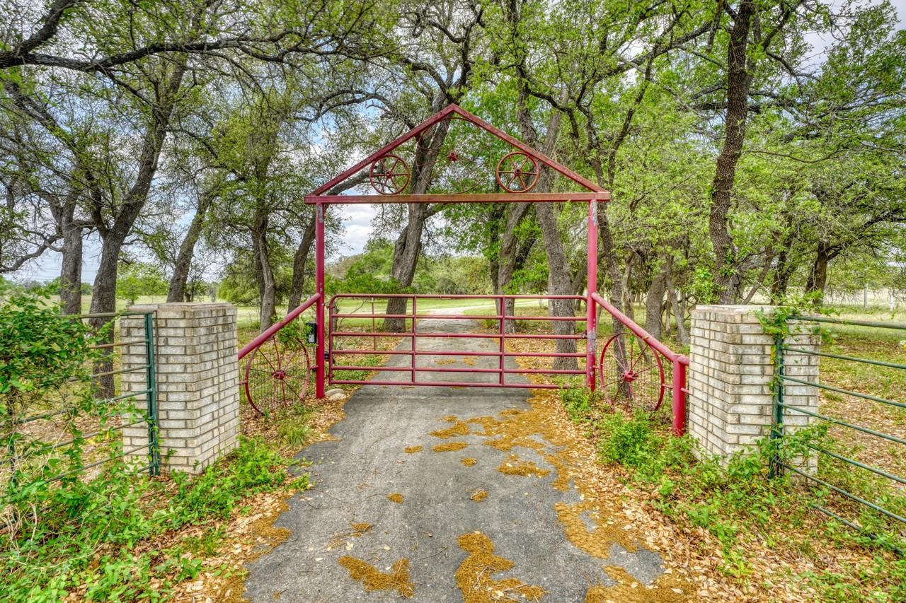5124 Fm 1715 Lampasas TX 76550