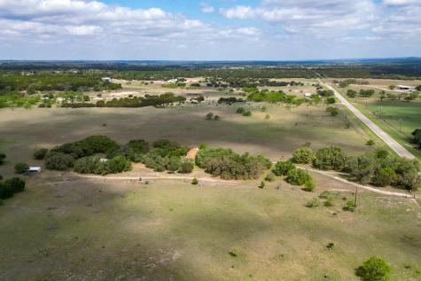 5124 Fm 1715 Lampasas TX 76550