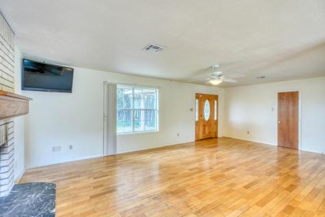 5124 Fm 1715 Lampasas TX 76550
