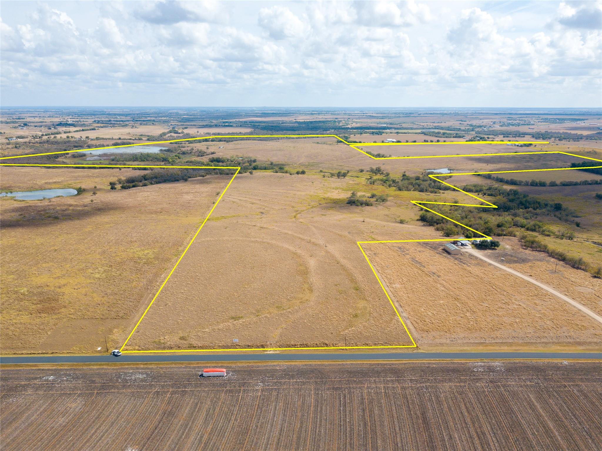 2689 County Road 419 Road Taylor TX 76574