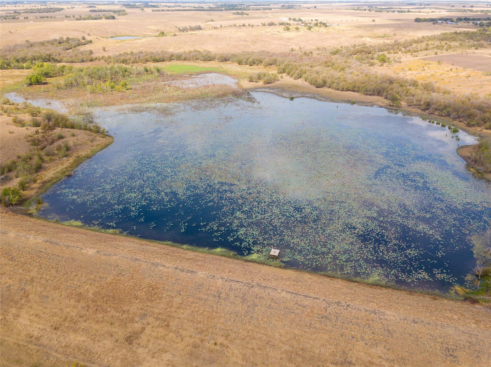 2689 County Road 419 Road Taylor TX 76574