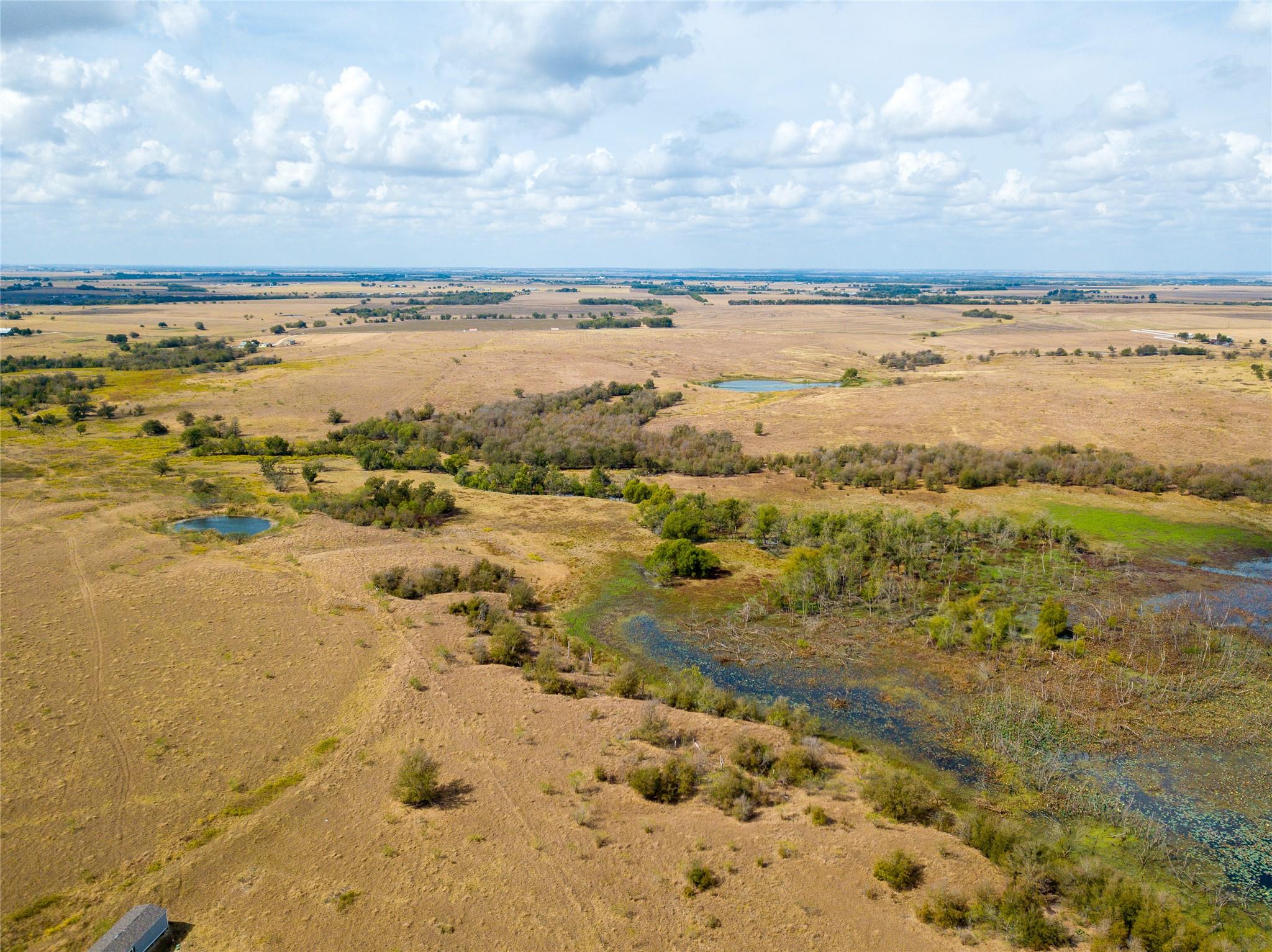 2689 County Road 419 Road Taylor TX 76574