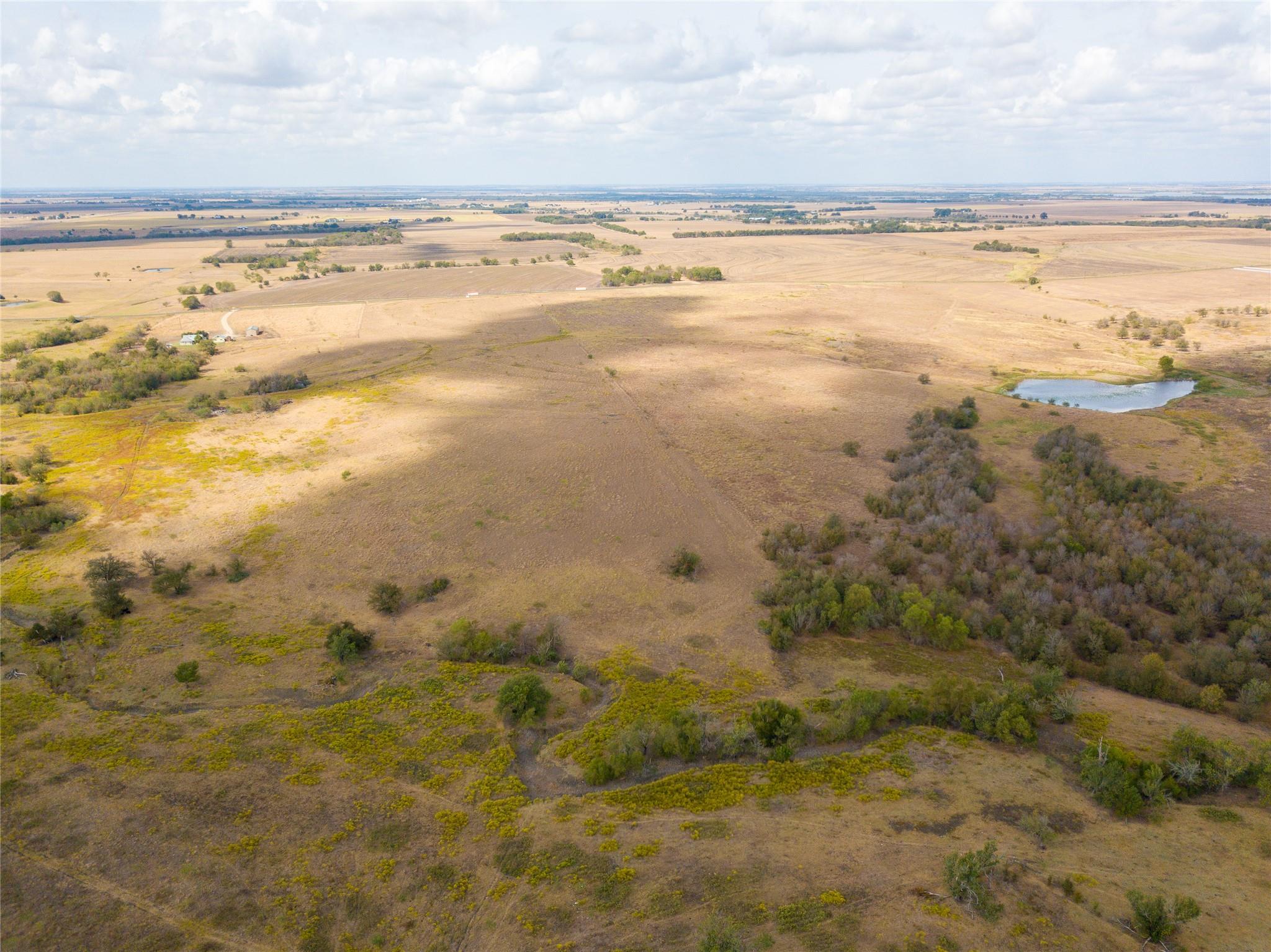 2689 County Road 419 Road Taylor TX 76574