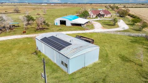 1093 Sunderman Road Alleyton TX 78935