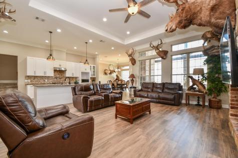 1093 Sunderman Road Alleyton TX 78935
