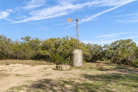 892 Baird Ranch Road Johnson City TX 78636