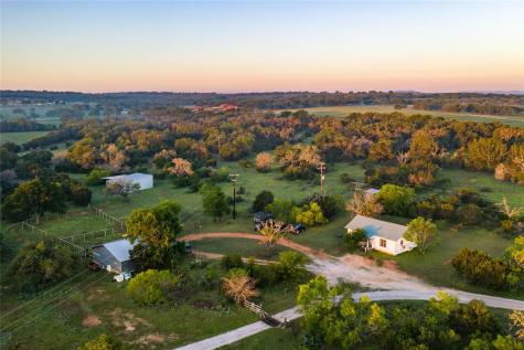 892 Baird Ranch Road Johnson City TX 78636