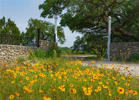 892 Baird Ranch Road Johnson City TX 78636