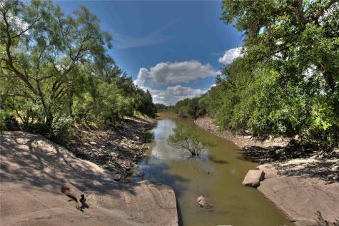 1281 Pr 3740 Coleman TX 76888