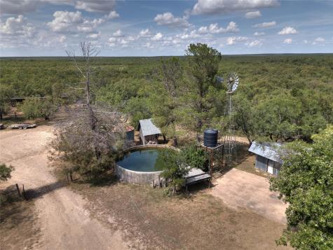 1281 Pr 3740 Coleman TX 76888