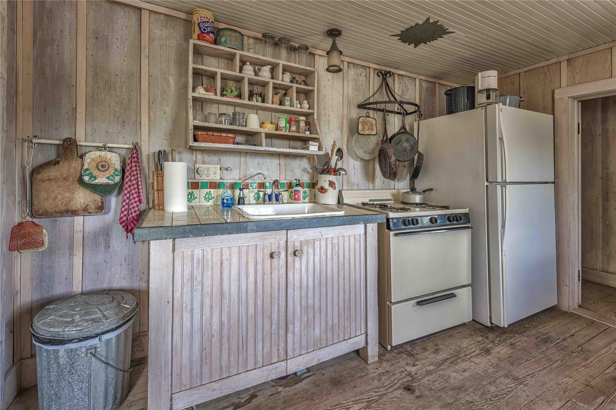 1281 Pr 3740 Coleman TX 76888