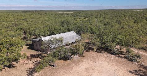 1281 Pr 3740 Coleman TX 76888