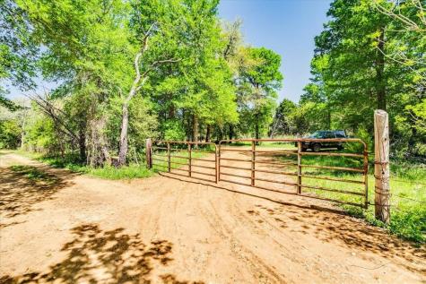 497 Mount Pleasant Road Cedar Creek TX 78612