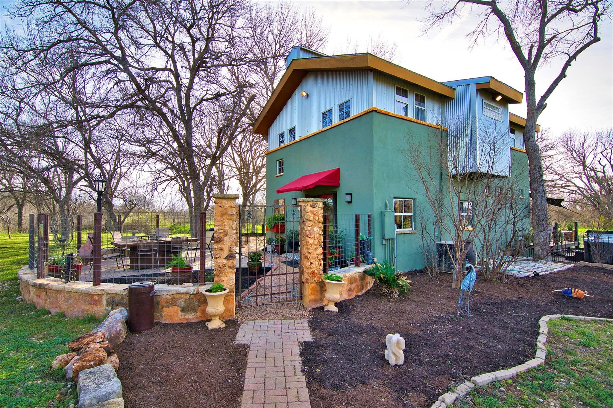 701 Cr 316 Llano TX 78643