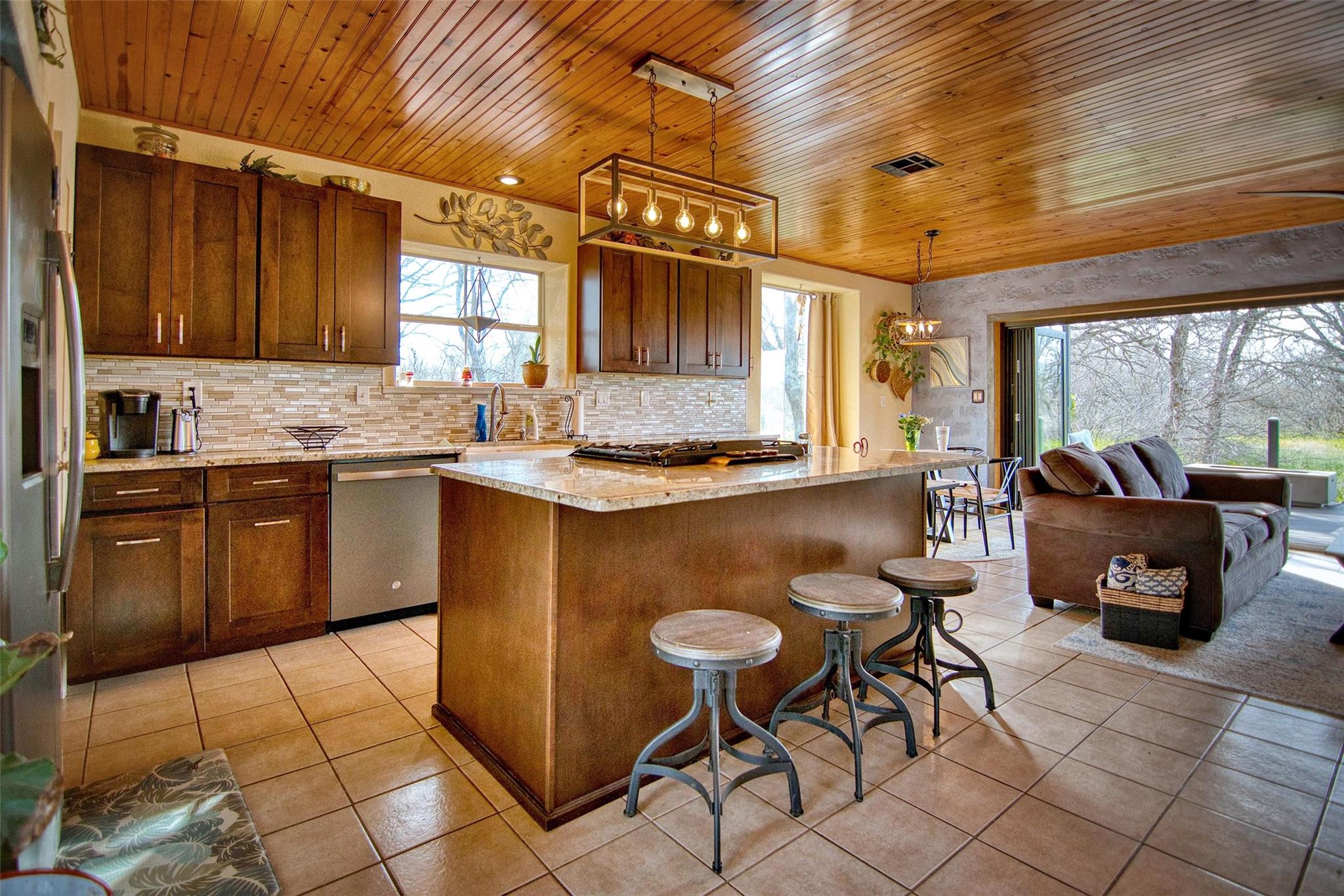 701 Cr 316 Llano TX 78643
