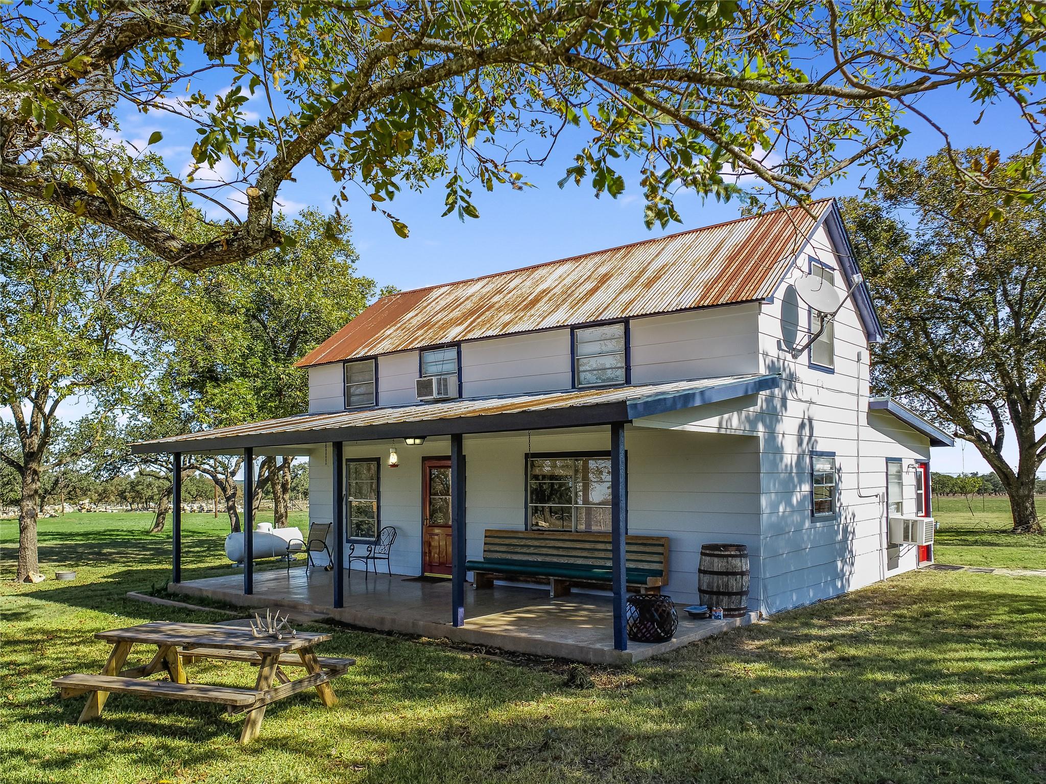 788 Clarence Jacoby Road Fredericksburg TX 78624