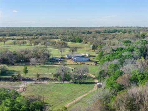 2313 E Us Highway 79 Rockdale TX 76567