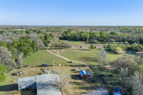 2313 E Us Highway 79 Rockdale TX 76567