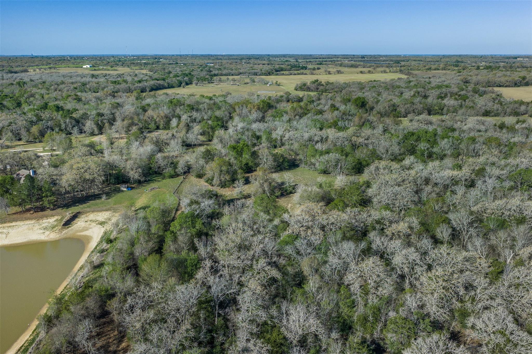 2313 E Us Highway 79 Rockdale TX 76567