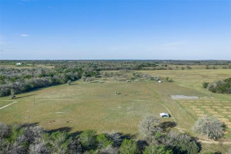 2313 E Us Highway 79 Rockdale TX 76567