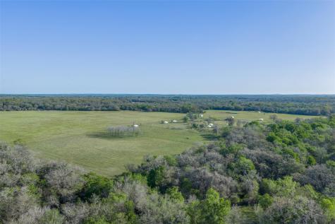 2313 E Us Highway 79 Rockdale TX 76567