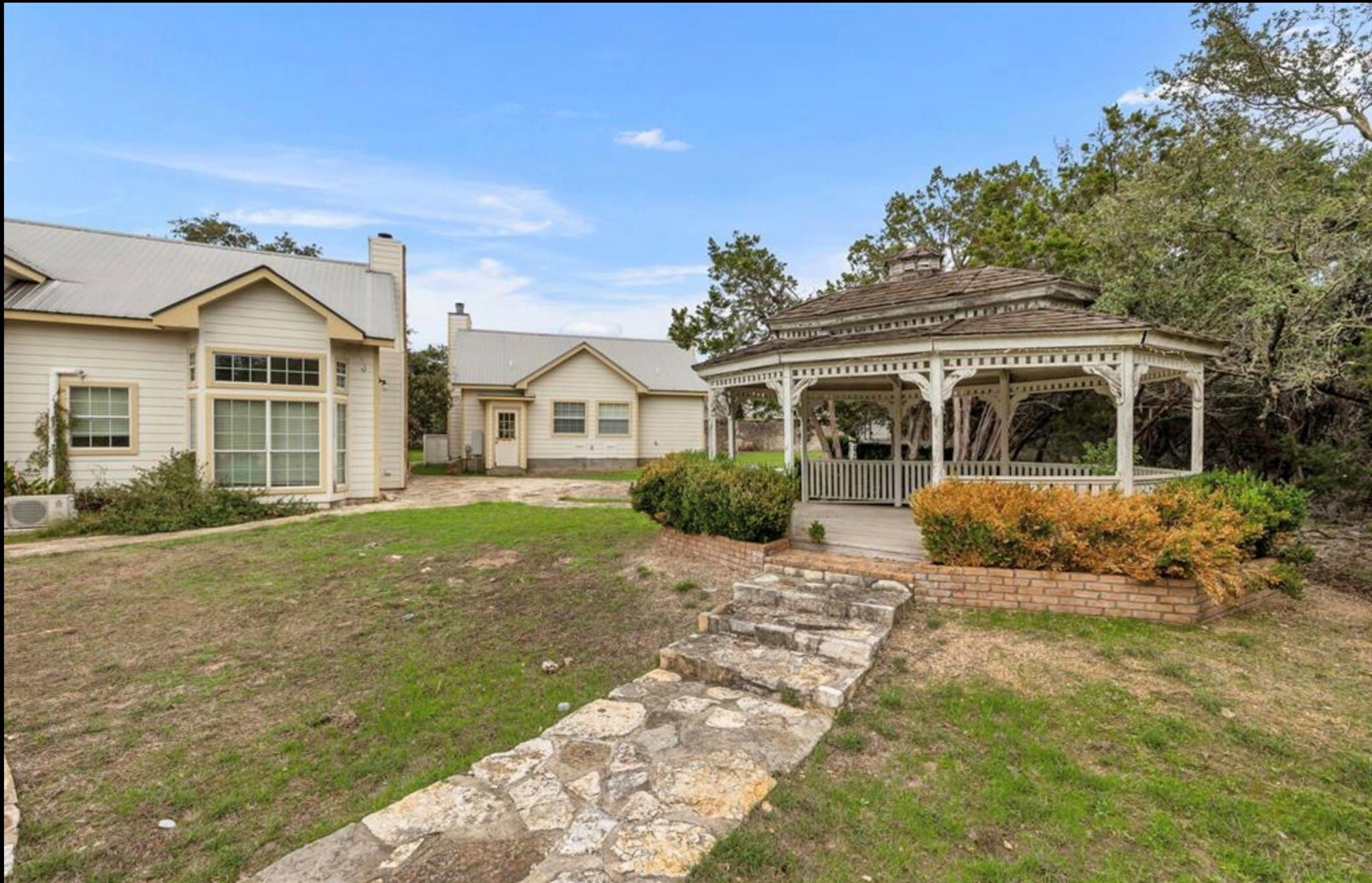 251 Circle Drive Wimberley TX 78676