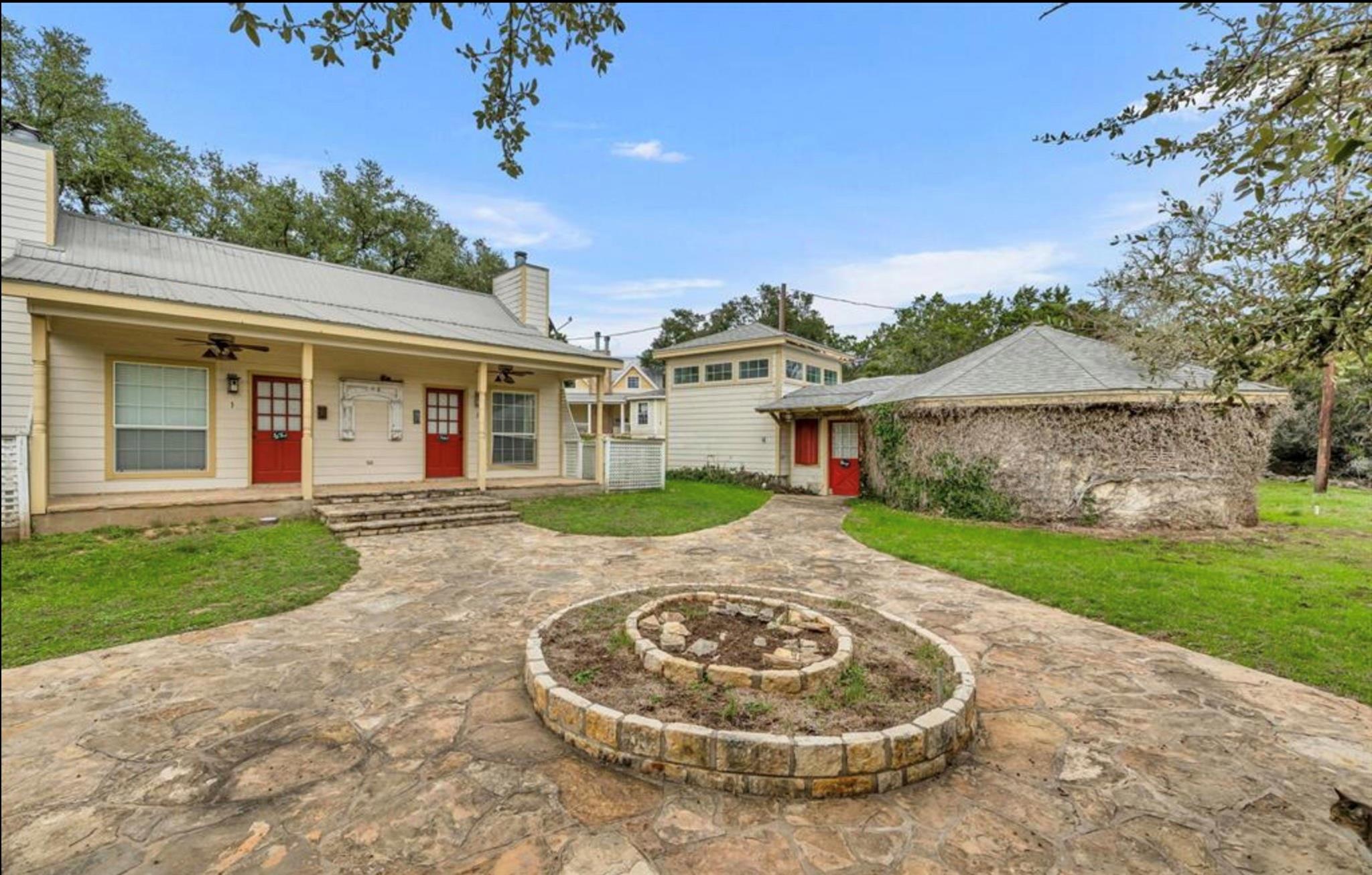 251 Circle Drive Wimberley TX 78676